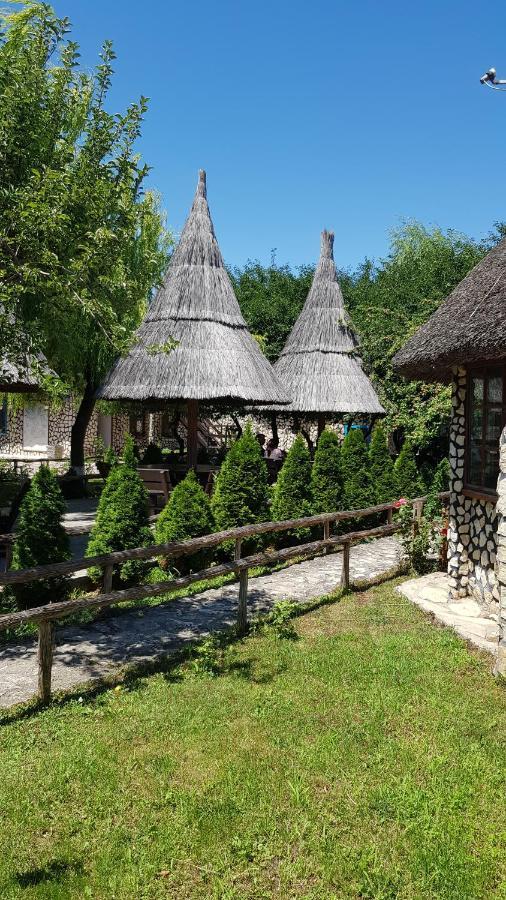 Pensiunea Iubire De Delta " La Traian " Murighiol Exterior photo